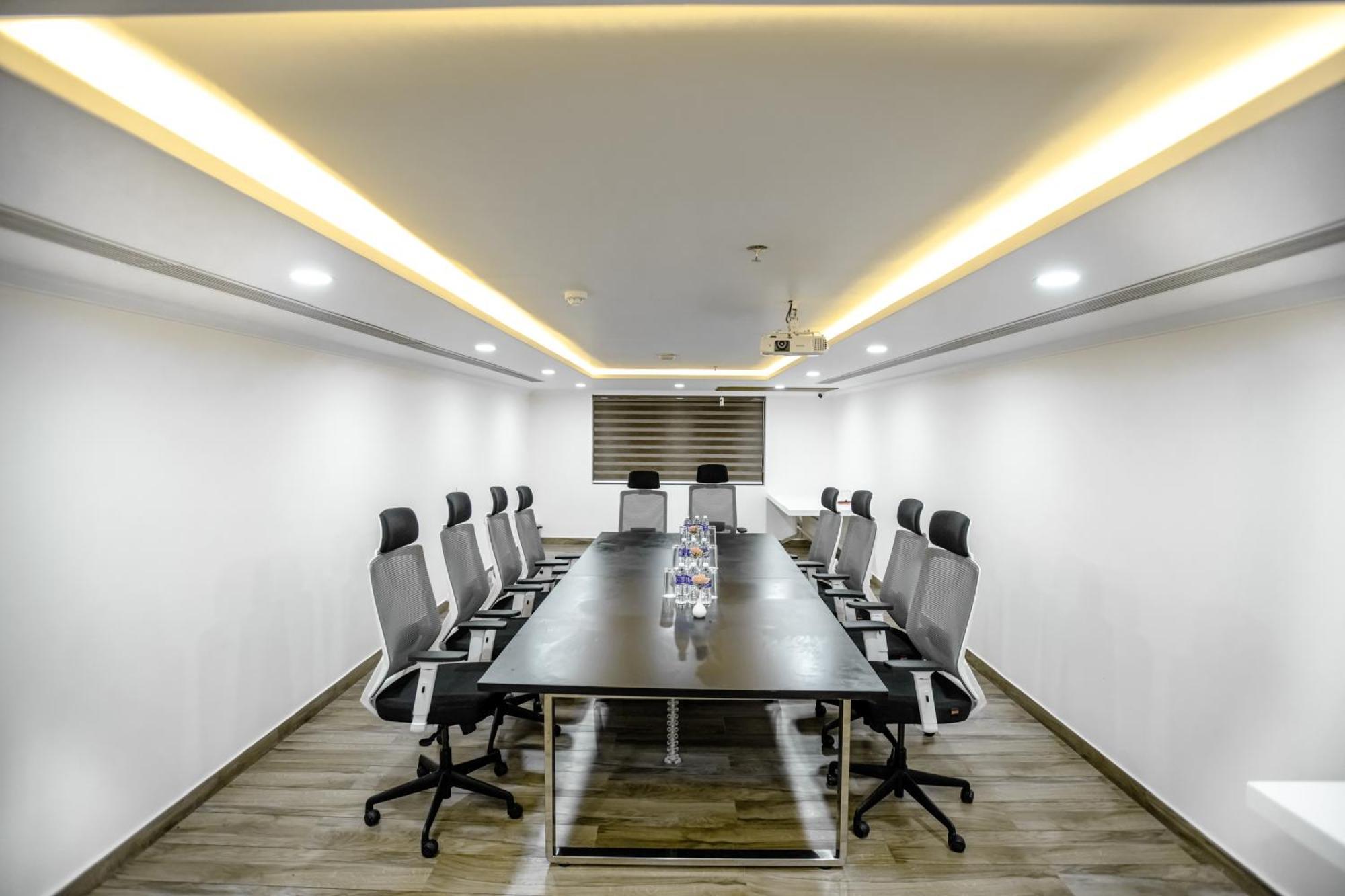 فندق Kkm International تريفِندرم المظهر الخارجي الصورة
