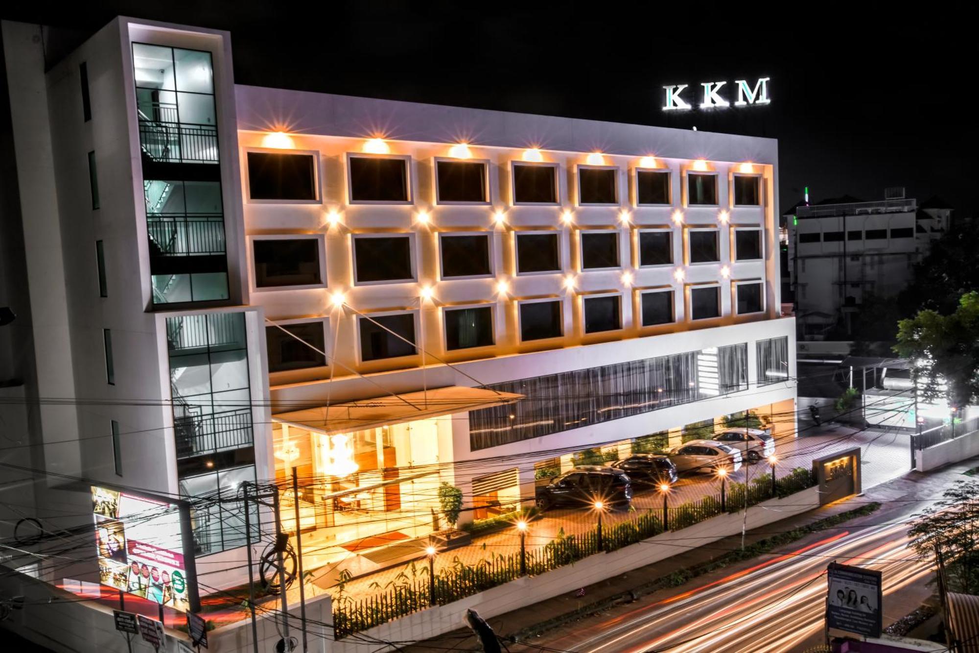 فندق Kkm International تريفِندرم المظهر الخارجي الصورة